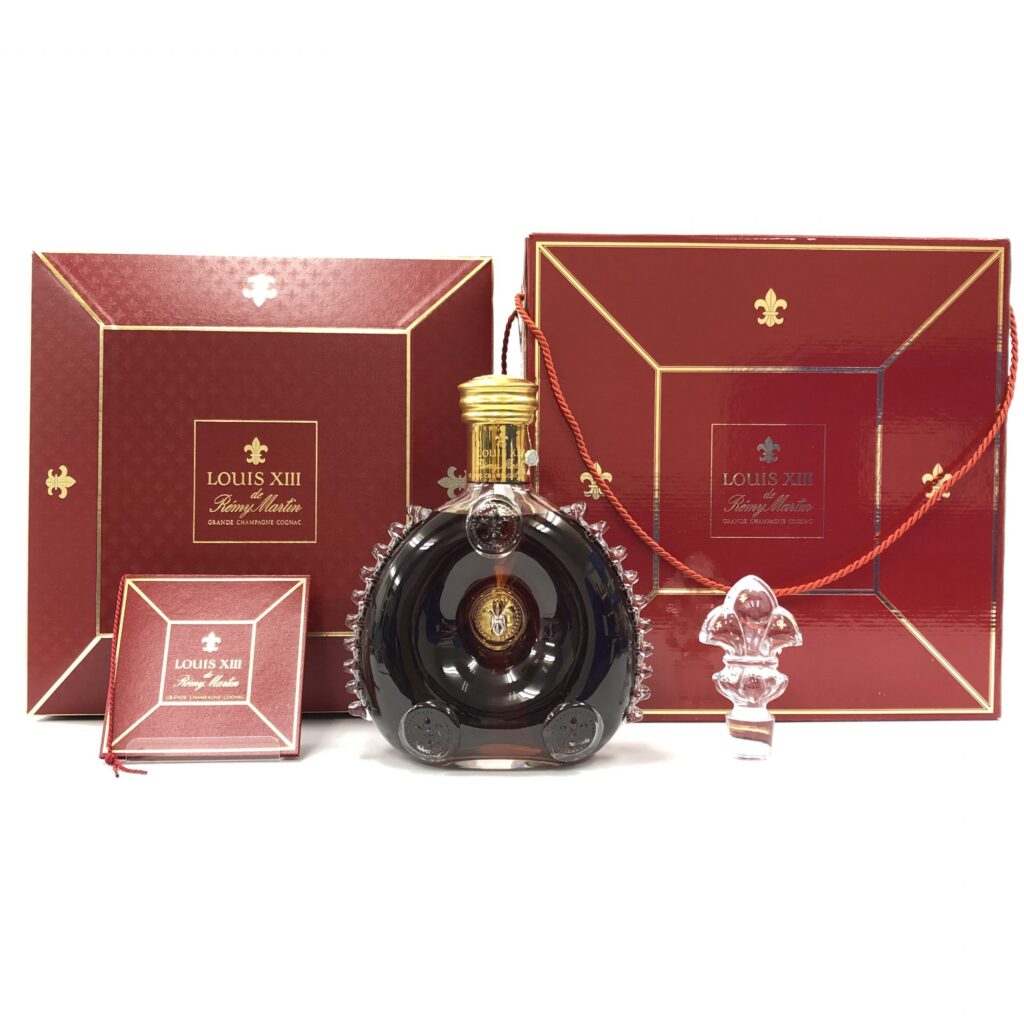 箱なしです【新品未開封】REMY MARTIN ルイ13世　金キャップ　700ml